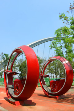 成都江滩公园的健身自行车