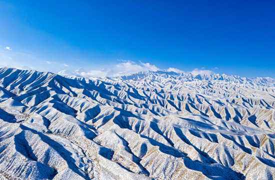 雪山山脉