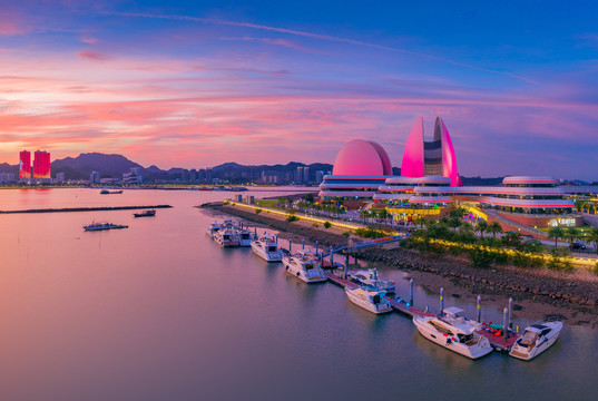 广东珠海大剧院夜景