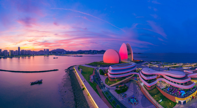 广东珠海大剧院夜景