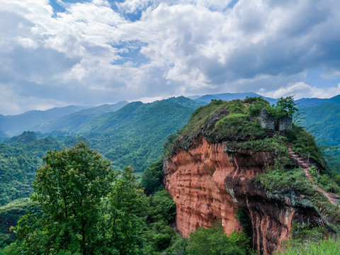 红石山庄