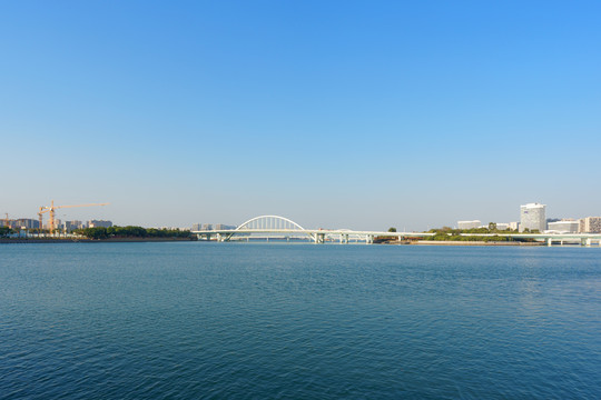 厦门五缘湾湿地公园和五缘大桥