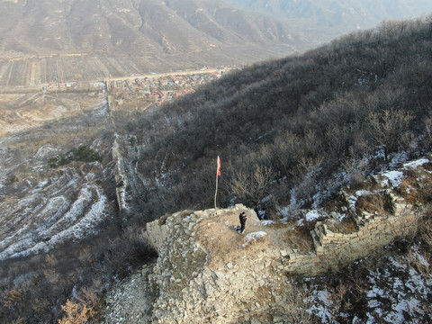 航拍河北懷來鎮(zhèn)邊城長城遺址