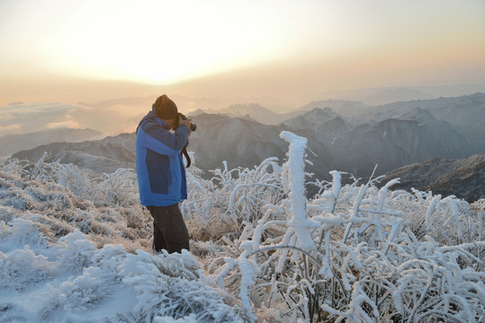 雪地摄影人