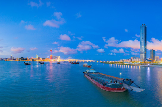 珠海与澳门夜景航拍