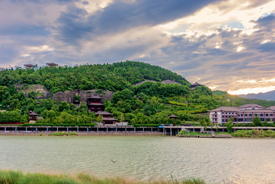 中国四川广元皇泽寺景区大佛石窟