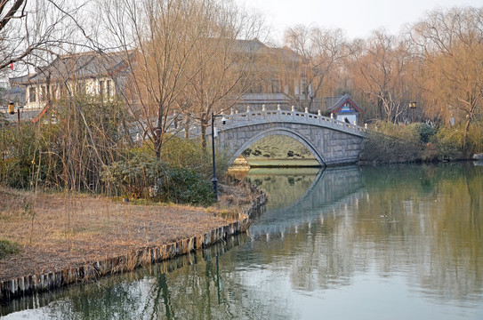 济南大明湖石拱桥