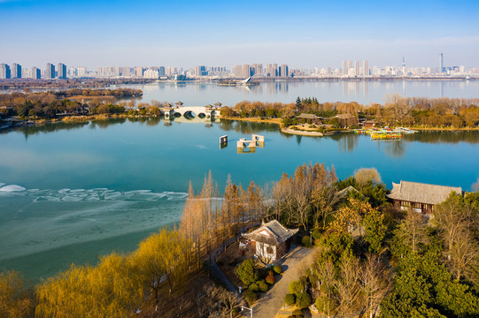 航拍徐州市云龙湖风景区小南湖