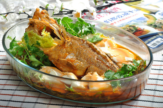 川味豆花煮桂花魚