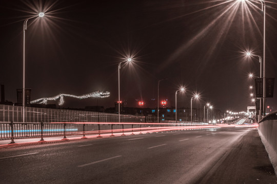 吉林市雾凇大桥夜景
