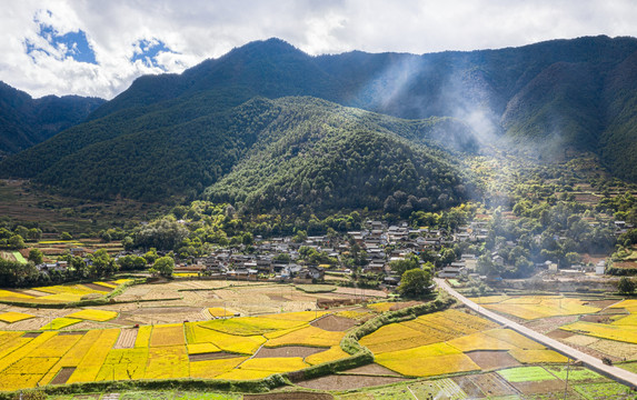 航拍塔城田园风光