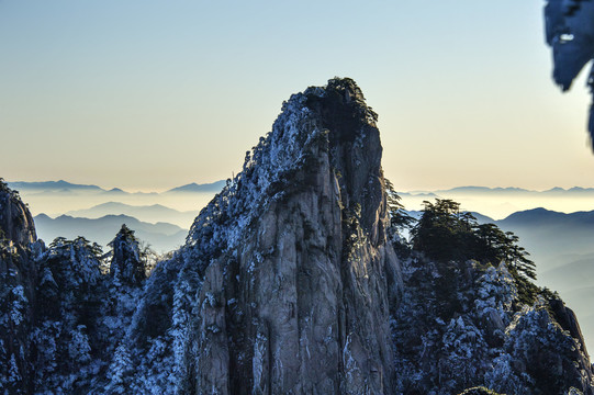 黄山冬景