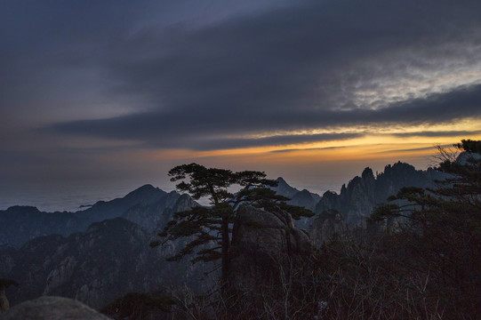 黄山冬景