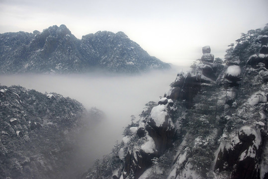 黄山冬景