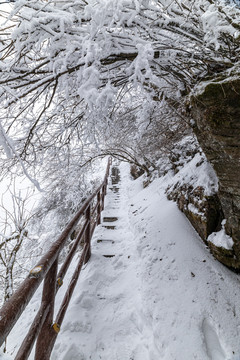 香炉山风光