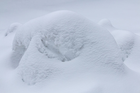 高山雪景