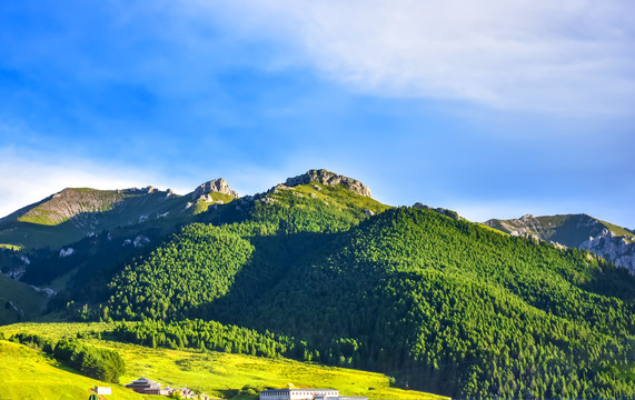 高原山丘