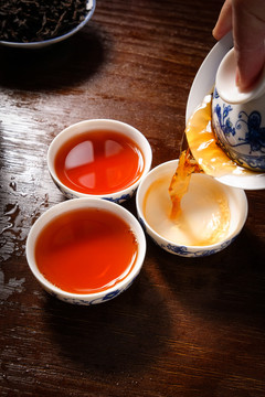 潮汕功夫茶三杯茶水金龜3