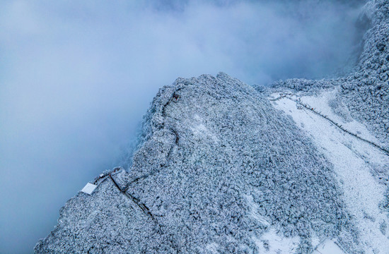 重庆金佛山雪白的童话世界