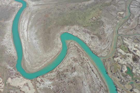 航拍新疆叶尔羌河