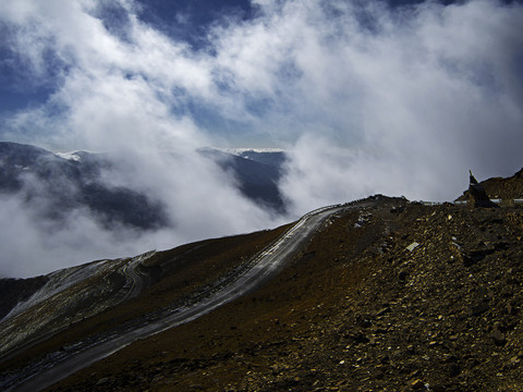 雪山之巅