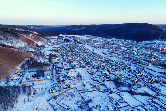 呼伦贝尔雪村航拍