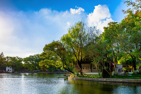 宁波月湖公园