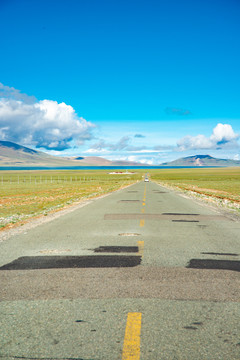 西藏阿里地区219国道沿线风光