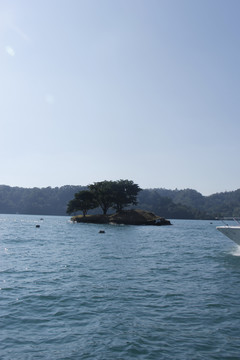 海岛水面