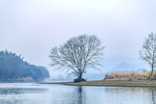 浙江丽水堰头村古堰画乡山水风光