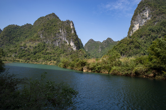 山清水秀