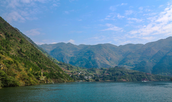 青山绿水山水风景