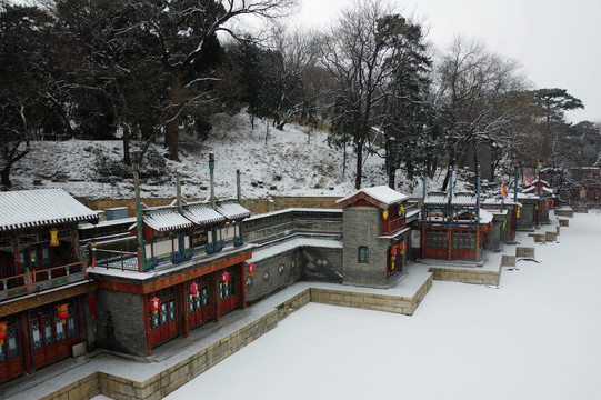 北京颐和园苏州街雪景