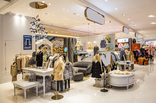 商場童裝店
