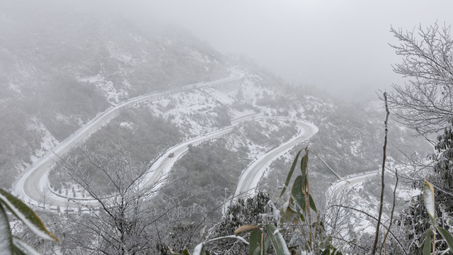 山路