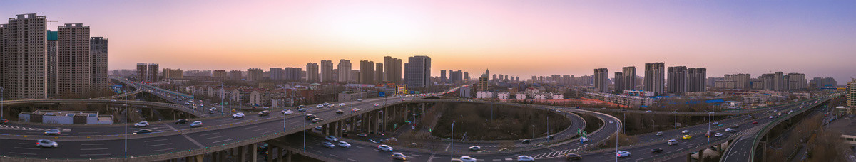 夕阳中的济南腊山立交桥全景