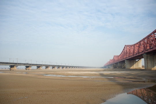 郑焦城际铁路黄河大桥滩地