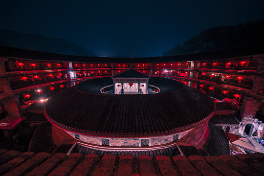 福建客家圆形土楼夜景