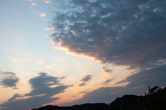 天空晚霞