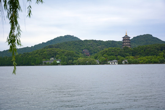 雷峰塔