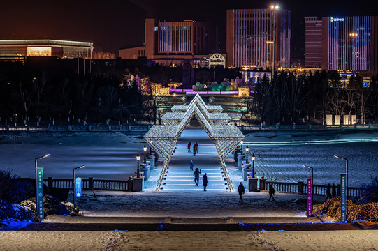 长春世界雕塑园冰雪新乐园夜景