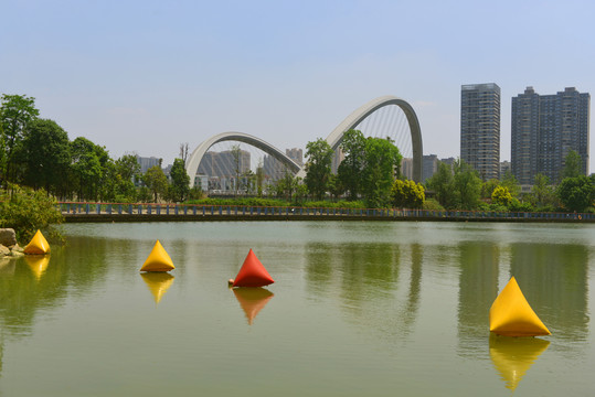成都江灘公園及城市建筑