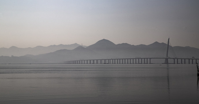 深圳湾大桥