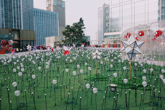 成都IFS楼顶花园