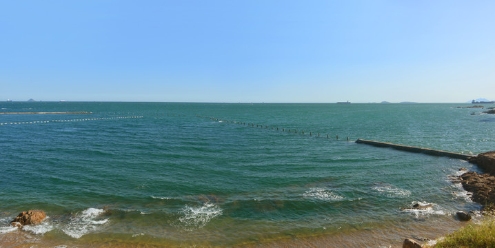 青岛太平湾海湾及防浪堤全景