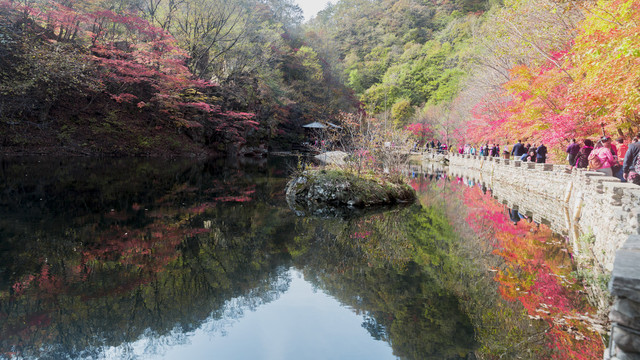 大石湖