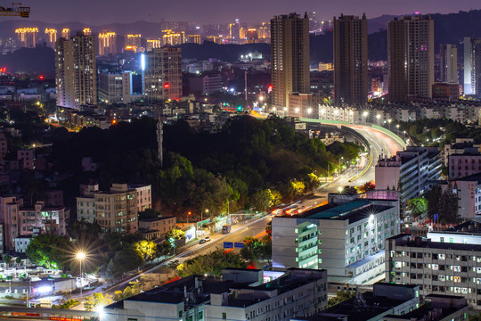 深圳龙岗平湖城市建筑夜景