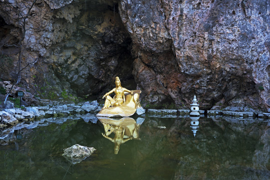 南京长江观音景区