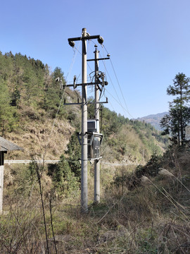 电线杆与变压器