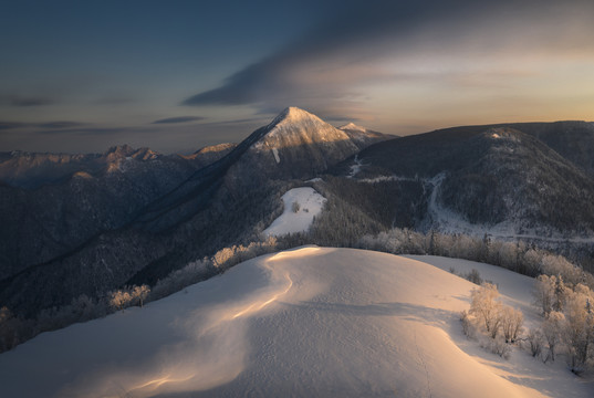 大秃山